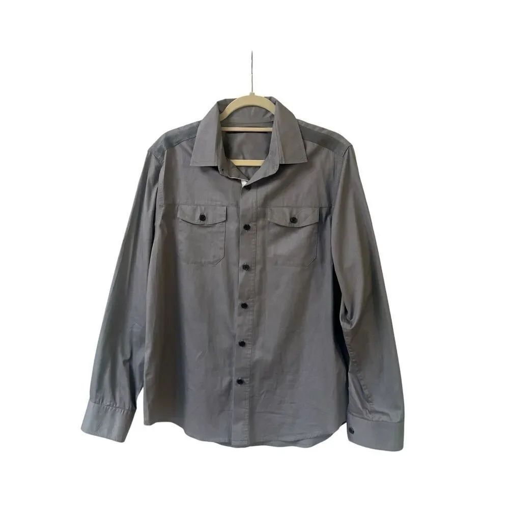Sean John button shirt men’s size Medium